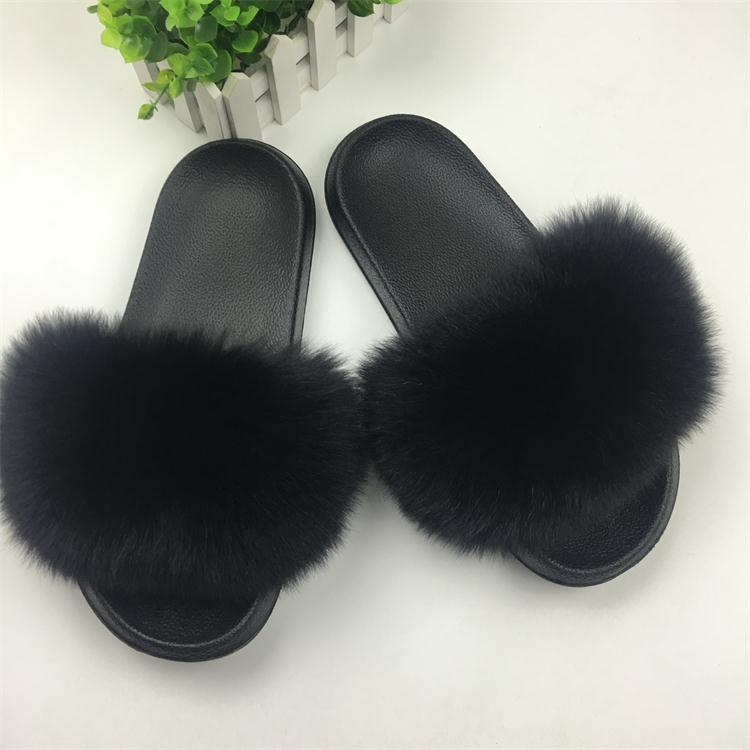 Fluffy Sliders Black